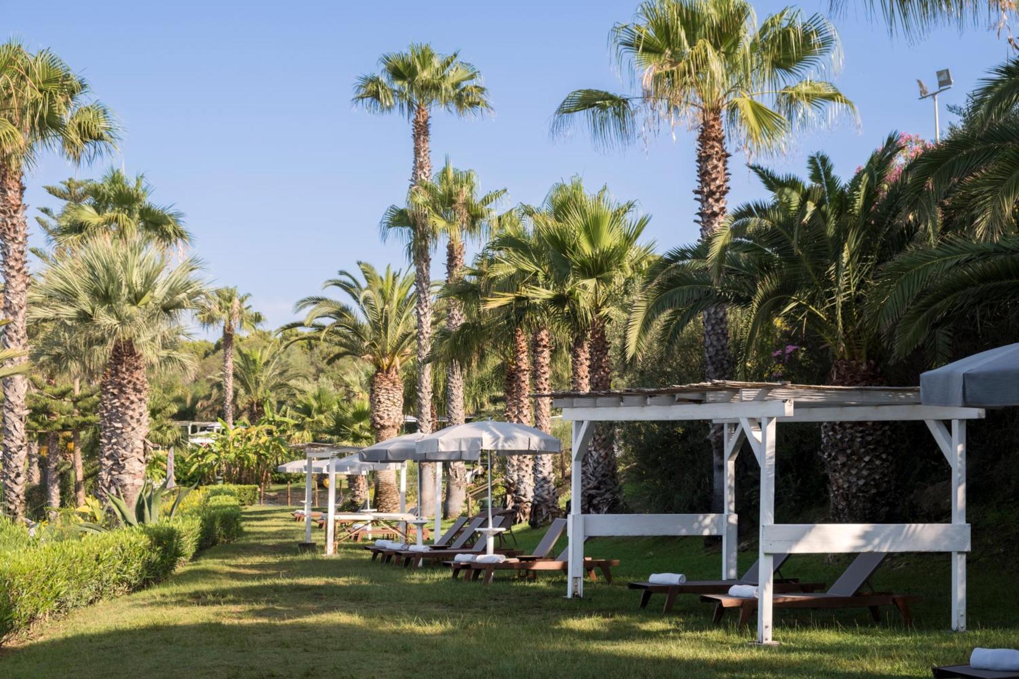Mangia'S Torre Del Barone Resort شاكا المظهر الخارجي الصورة